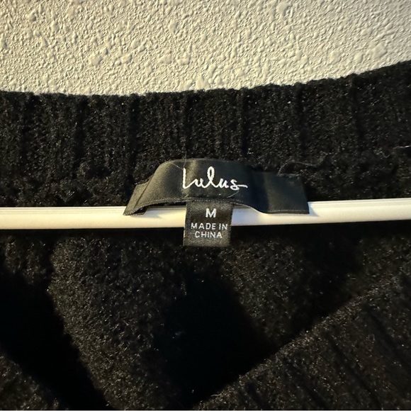 Lulus Sweater - Picture 3 of 4